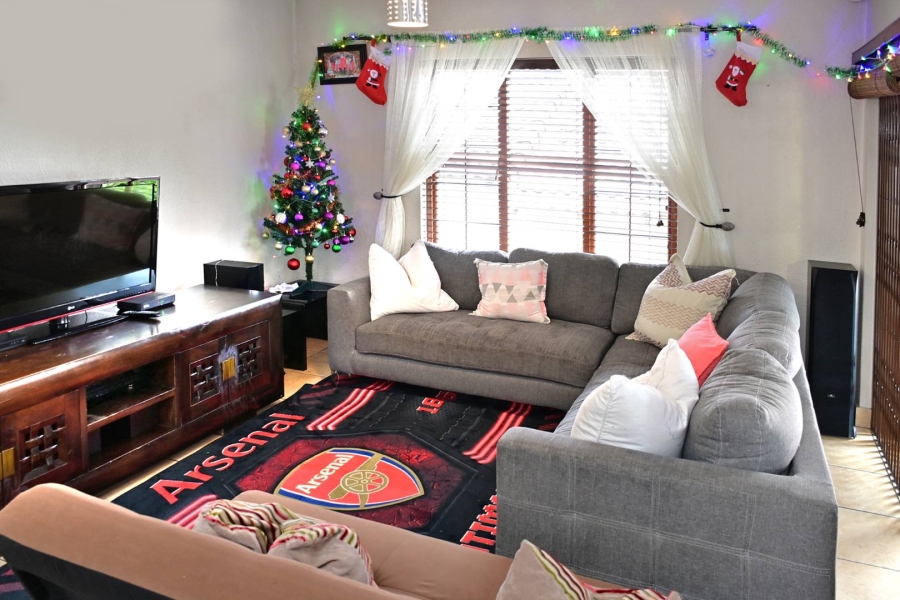 3 Bedroom Property for Sale in Bloubosrand Gauteng