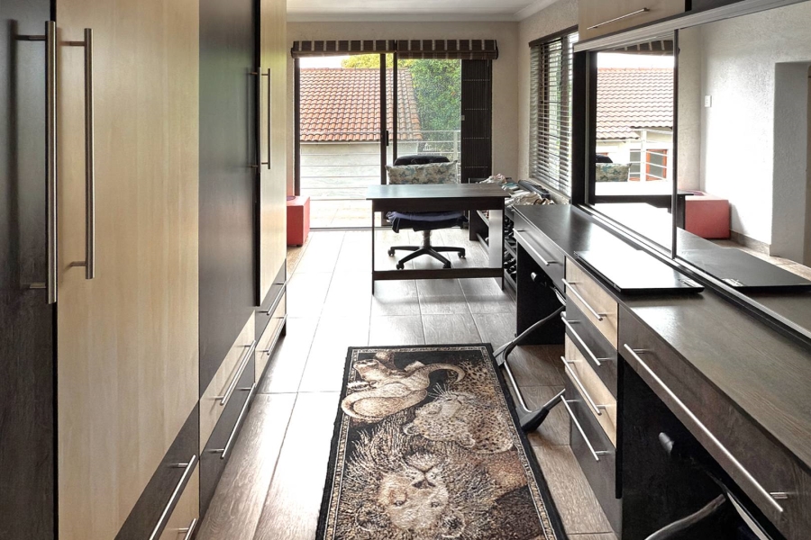 3 Bedroom Property for Sale in Bloubosrand Gauteng