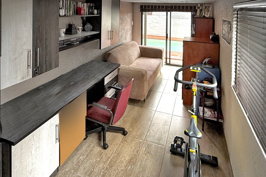 3 Bedroom Property for Sale in Bloubosrand Gauteng