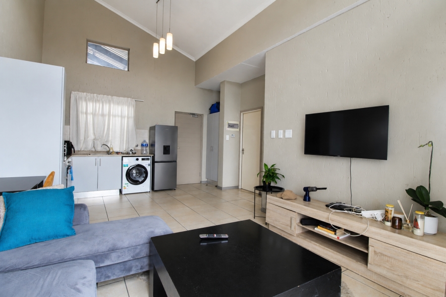 1 Bedroom Property for Sale in Lonehill Gauteng
