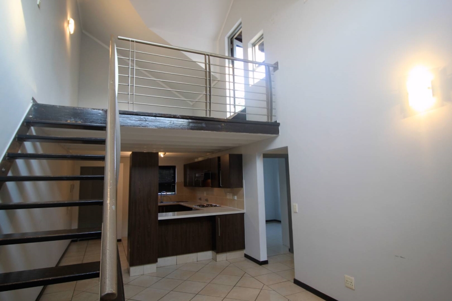 2 Bedroom Property for Sale in Lonehill Gauteng