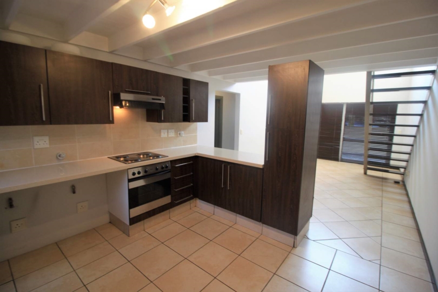 2 Bedroom Property for Sale in Lonehill Gauteng