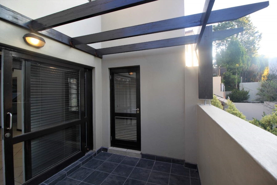 2 Bedroom Property for Sale in Lonehill Gauteng