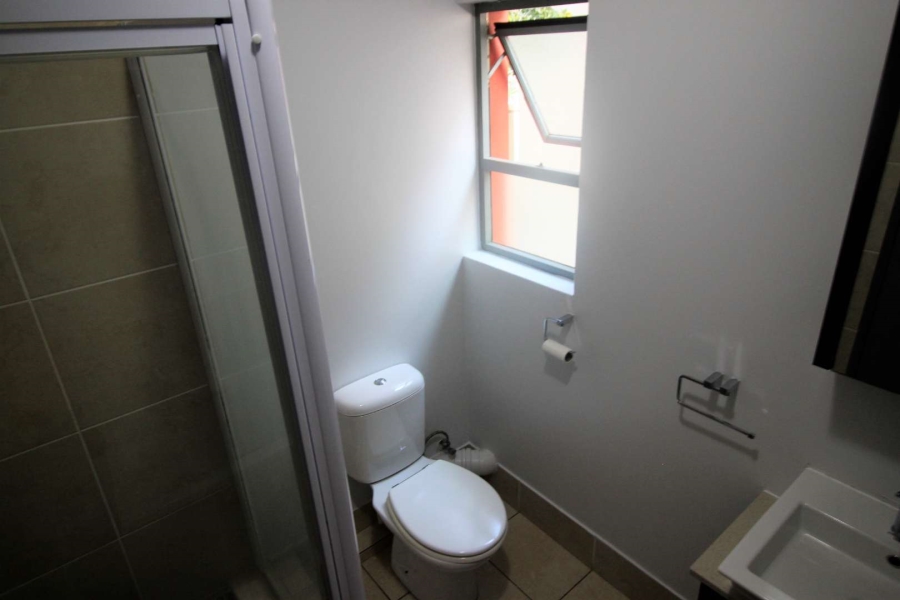 2 Bedroom Property for Sale in Lonehill Gauteng