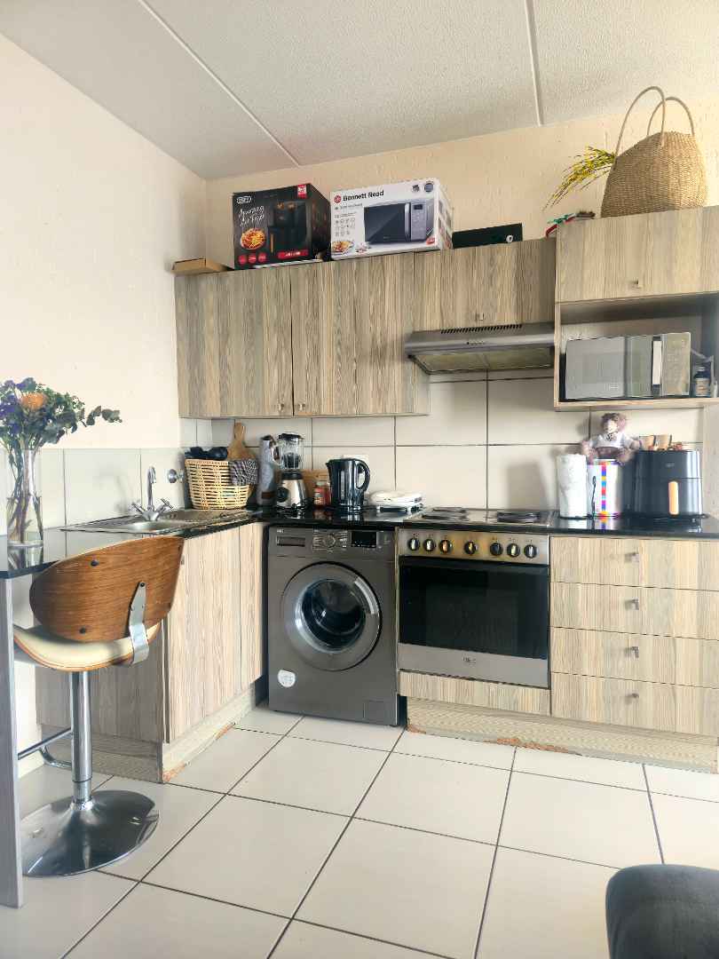 2 Bedroom Property for Sale in Paulshof Gauteng