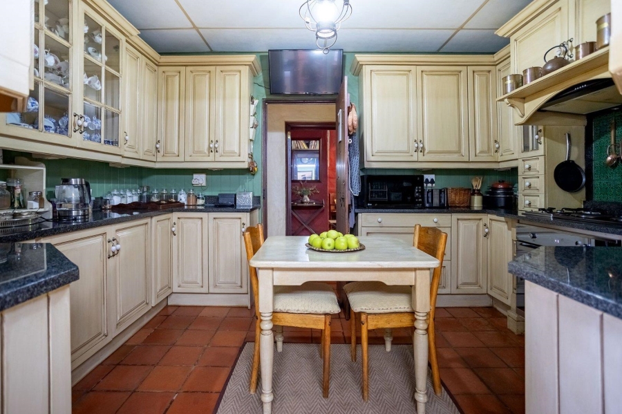 4 Bedroom Property for Sale in Clubview Gauteng