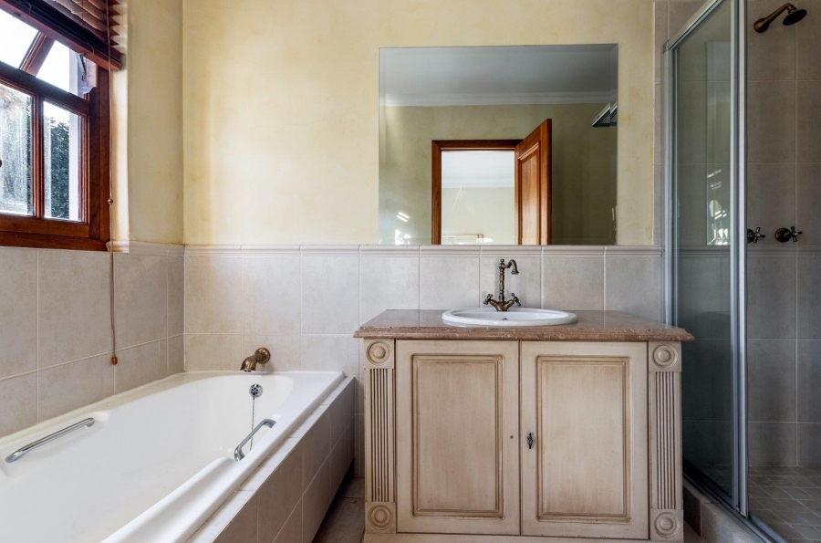 4 Bedroom Property for Sale in Dainfern Golf Estate Gauteng