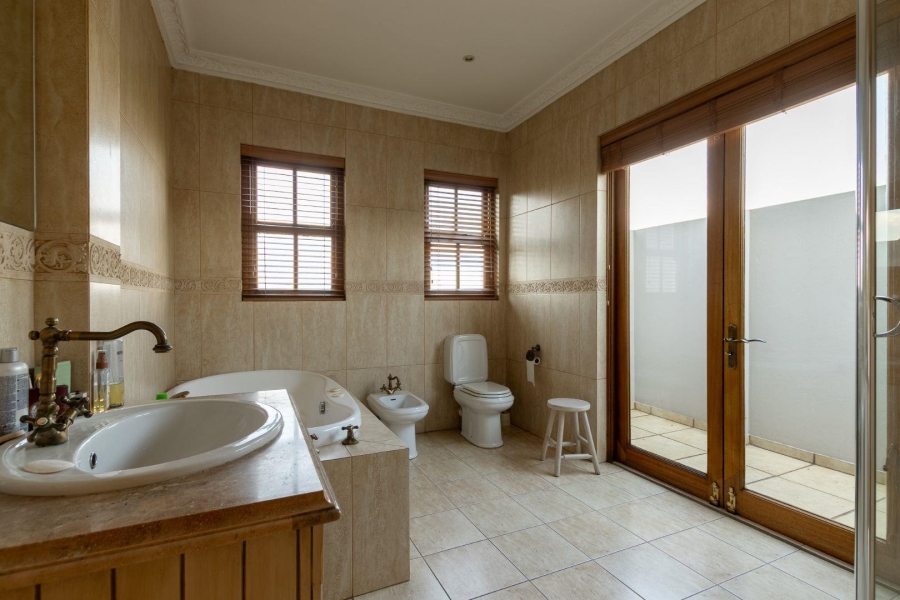 4 Bedroom Property for Sale in Dainfern Golf Estate Gauteng