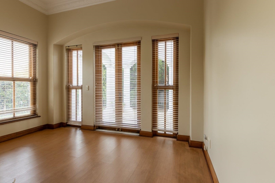 4 Bedroom Property for Sale in Dainfern Golf Estate Gauteng