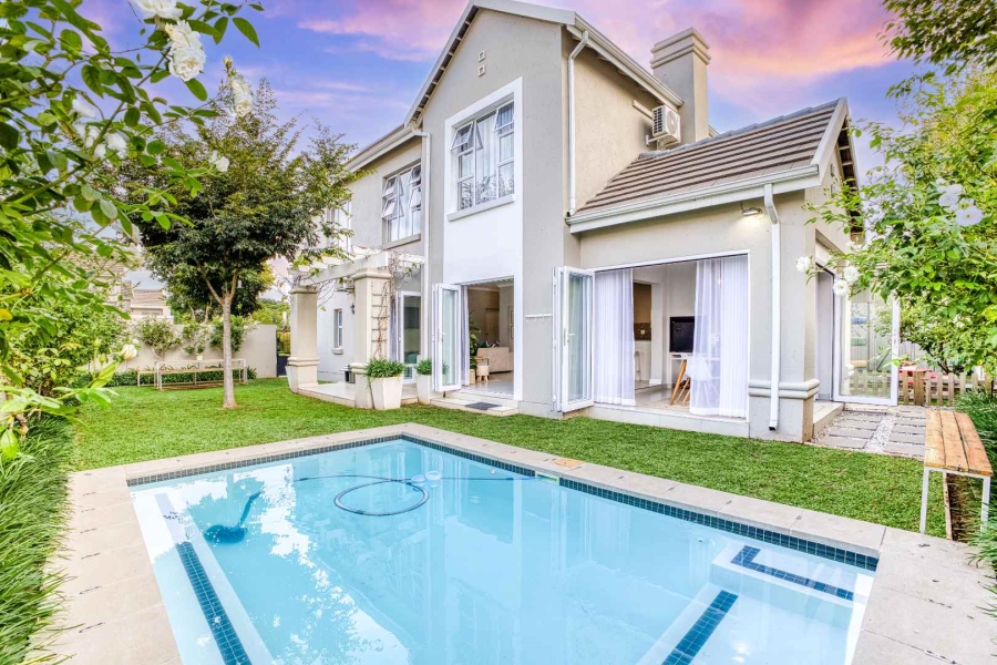 4 Bedroom Property for Sale in Broadacres Gauteng