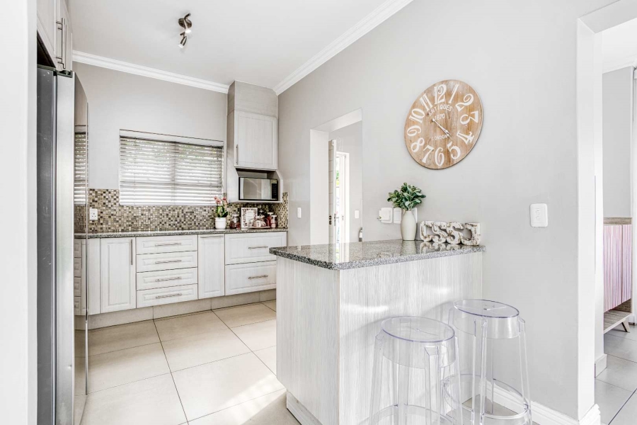 4 Bedroom Property for Sale in Broadacres Gauteng