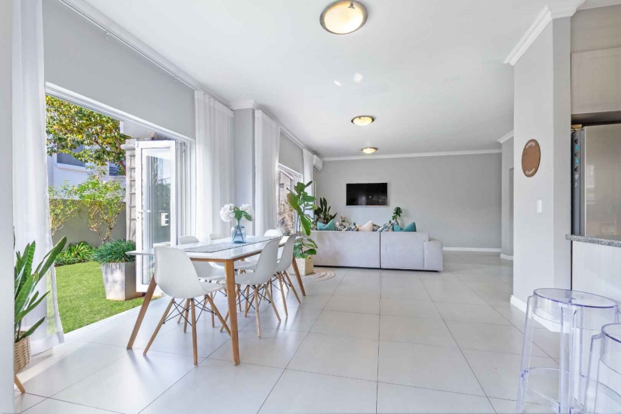 4 Bedroom Property for Sale in Broadacres Gauteng