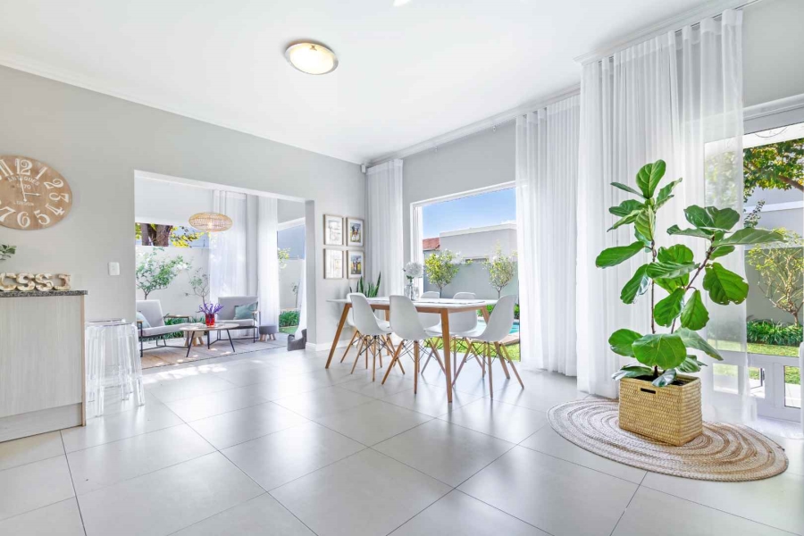 4 Bedroom Property for Sale in Broadacres Gauteng