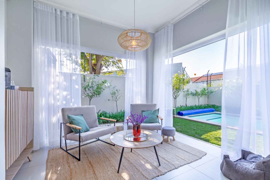 4 Bedroom Property for Sale in Broadacres Gauteng