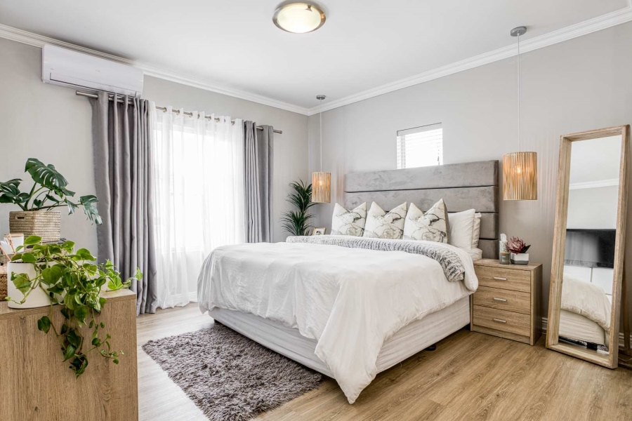 4 Bedroom Property for Sale in Broadacres Gauteng