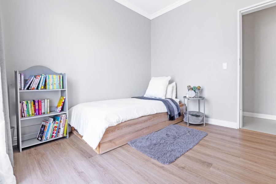 4 Bedroom Property for Sale in Broadacres Gauteng