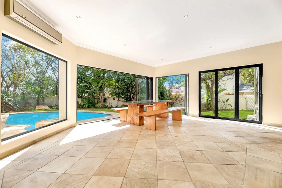6 Bedroom Property for Sale in Fourways Gardens Gauteng