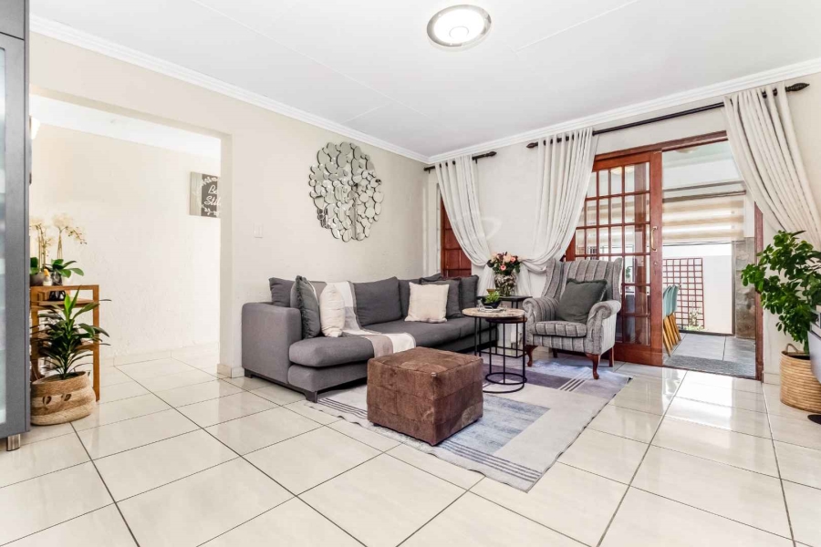 4 Bedroom Property for Sale in Lonehill Gauteng
