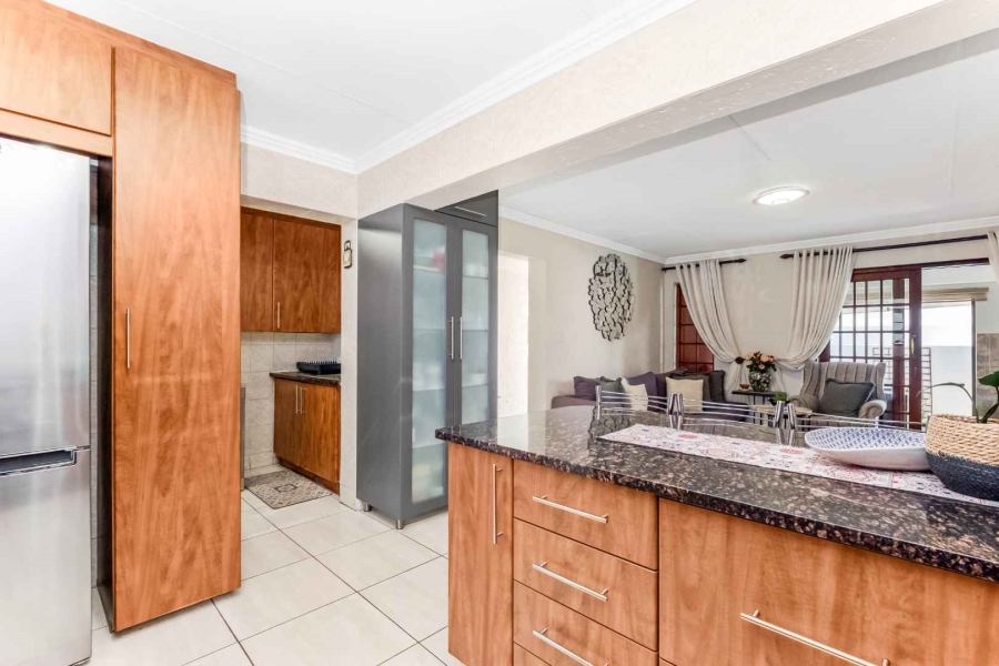 4 Bedroom Property for Sale in Lonehill Gauteng
