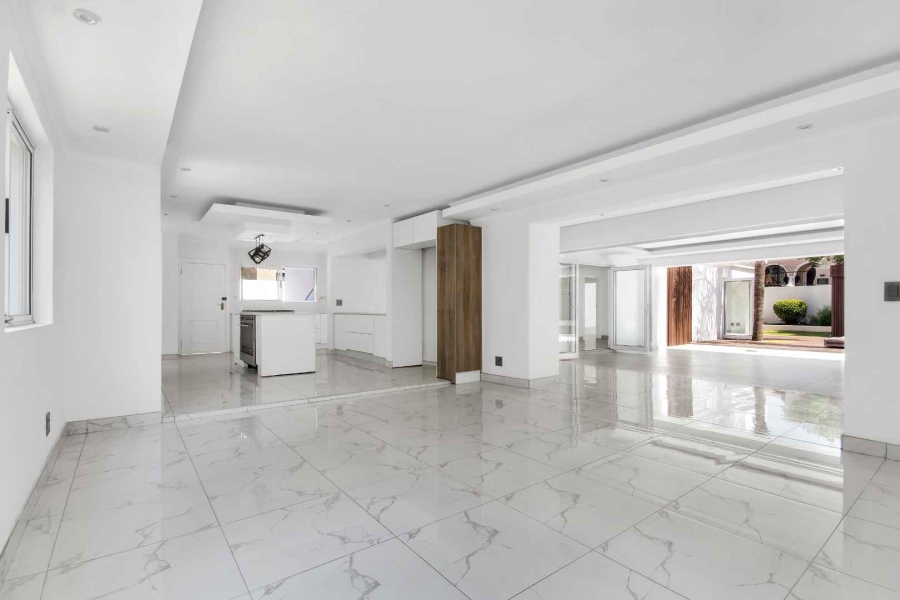 4 Bedroom Property for Sale in Dainfern Golf Estate Gauteng