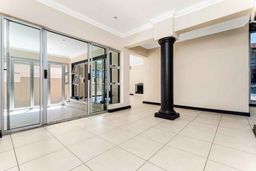 4 Bedroom Property for Sale in Dainfern Gauteng