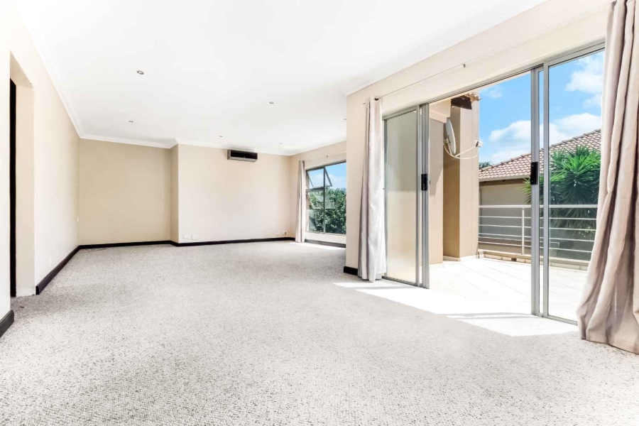 4 Bedroom Property for Sale in Dainfern Gauteng