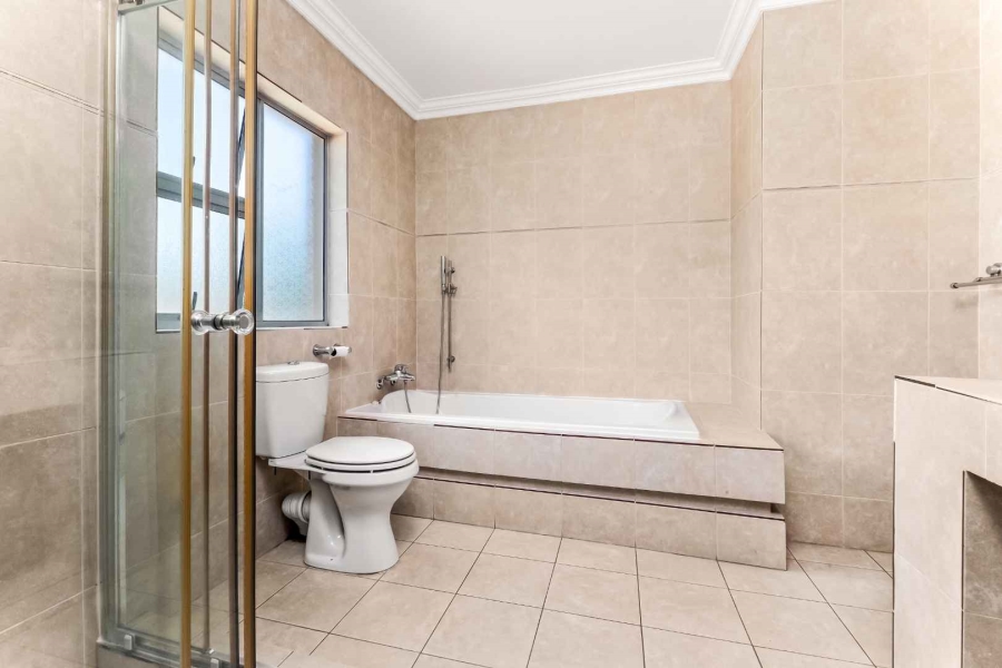 4 Bedroom Property for Sale in Dainfern Gauteng