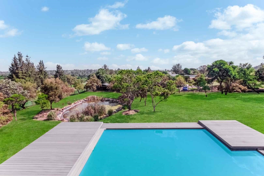 8 Bedroom Property for Sale in Beaulieu Gauteng