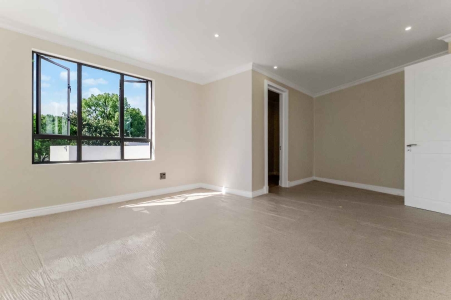 8 Bedroom Property for Sale in Beaulieu Gauteng