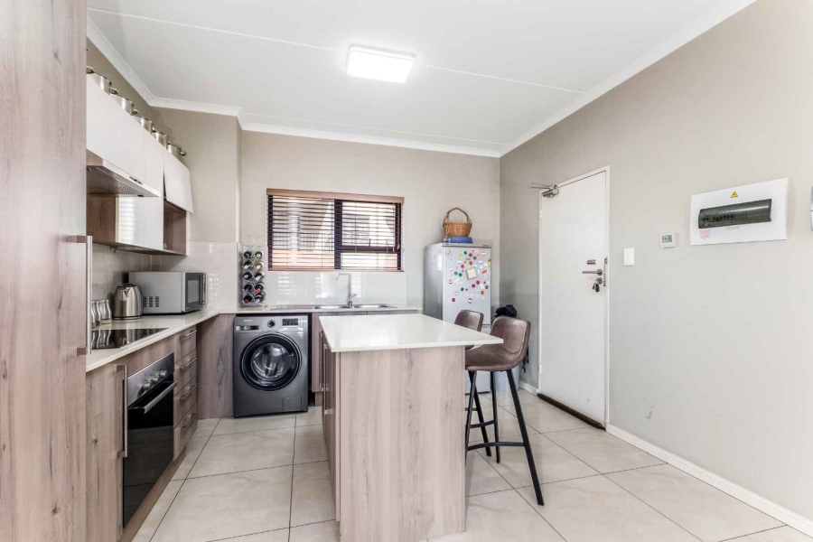 2 Bedroom Property for Sale in Fourways Gauteng