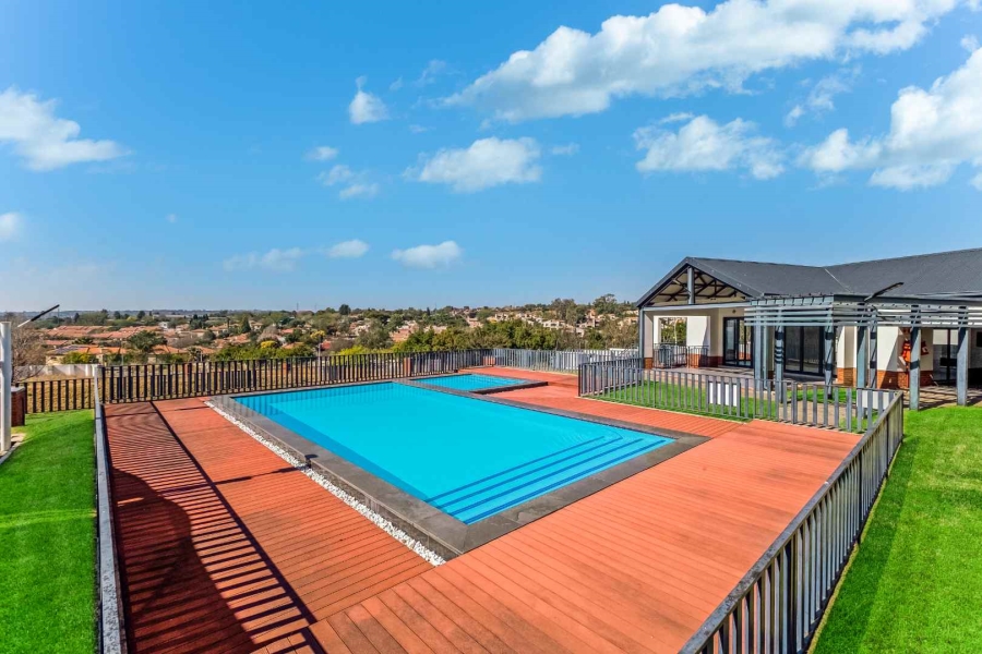 2 Bedroom Property for Sale in Fourways Gauteng