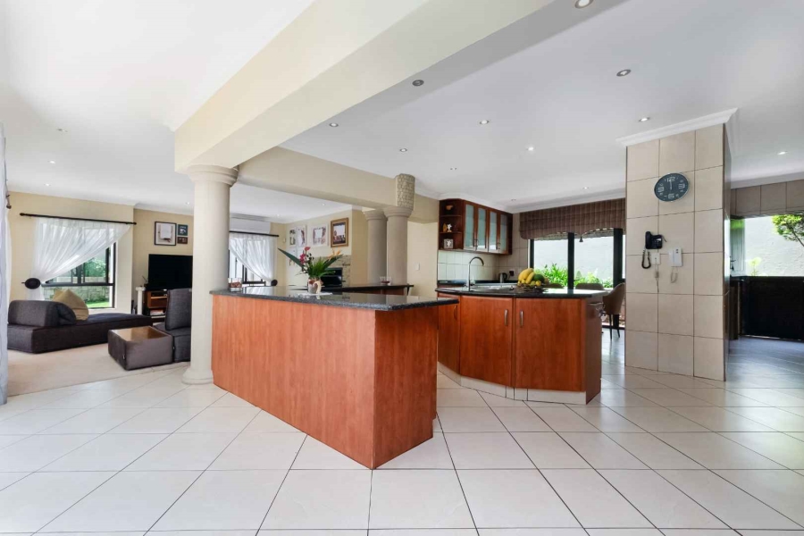 To Let 7 Bedroom Property for Rent in Dainfern Golf Estate Gauteng