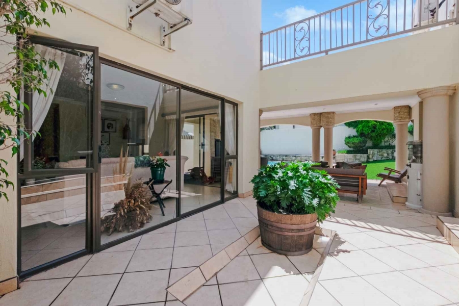 To Let 7 Bedroom Property for Rent in Dainfern Golf Estate Gauteng