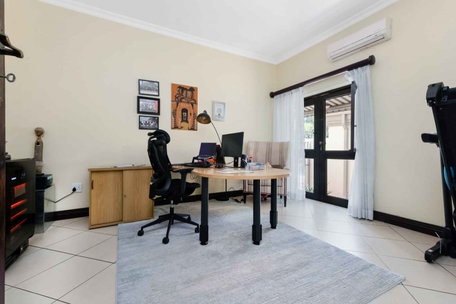 To Let 7 Bedroom Property for Rent in Dainfern Golf Estate Gauteng