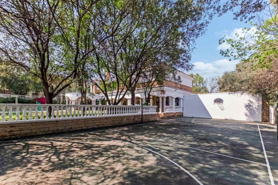 6 Bedroom Property for Sale in Dainfern Golf Estate Gauteng