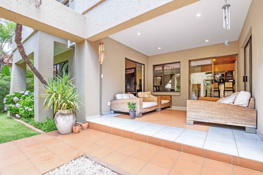 To Let 4 Bedroom Property for Rent in Dainfern Golf Estate Gauteng