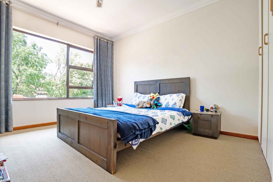 To Let 4 Bedroom Property for Rent in Dainfern Golf Estate Gauteng