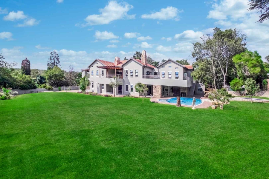 5 Bedroom Property for Sale in Rivonia Gauteng