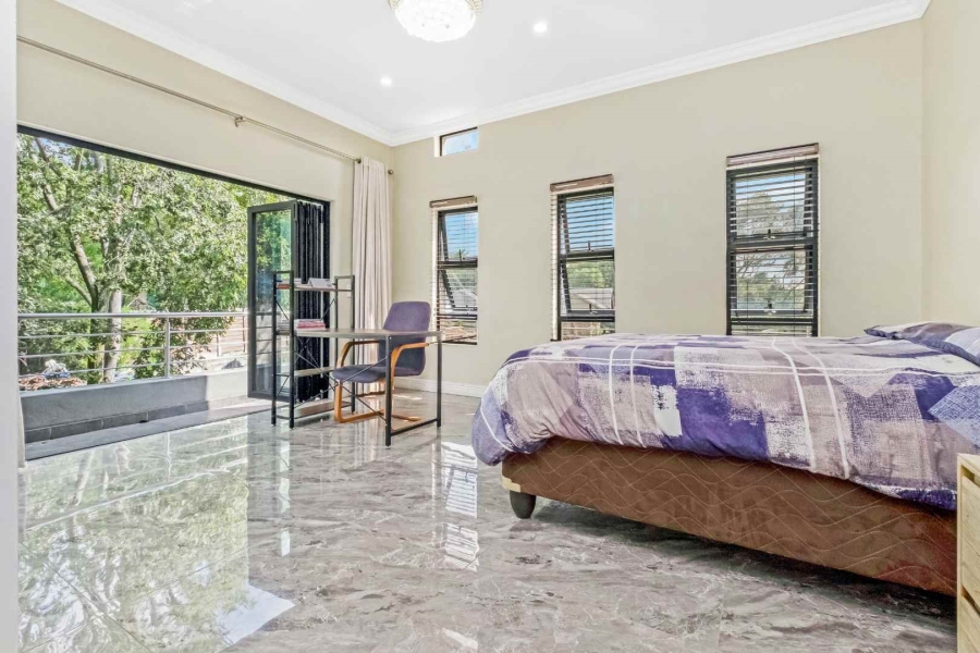 5 Bedroom Property for Sale in Rivonia Gauteng