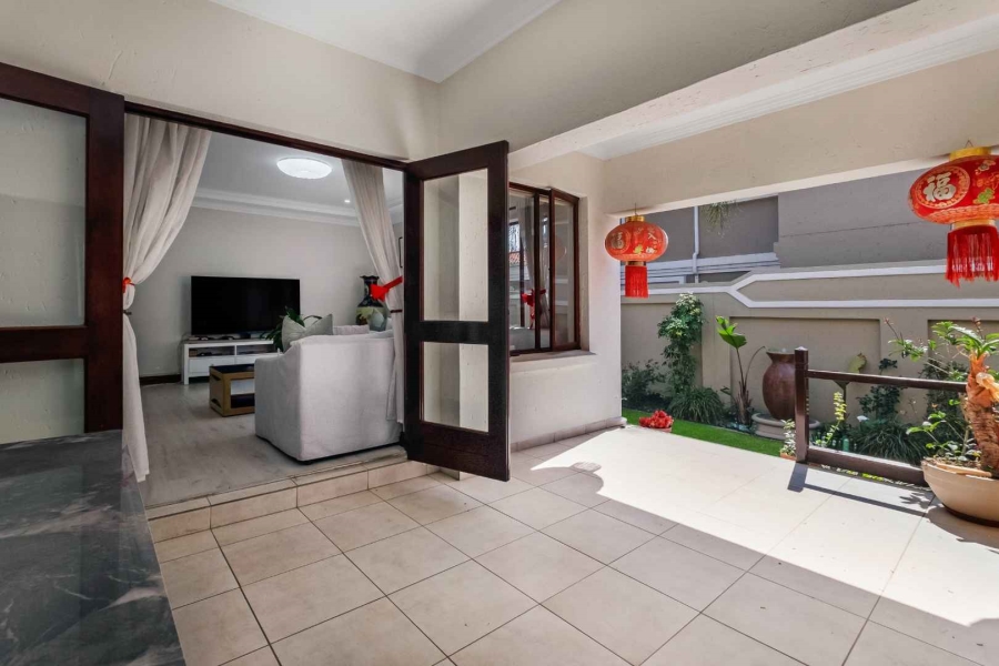 3 Bedroom Property for Sale in Lonehill Gauteng