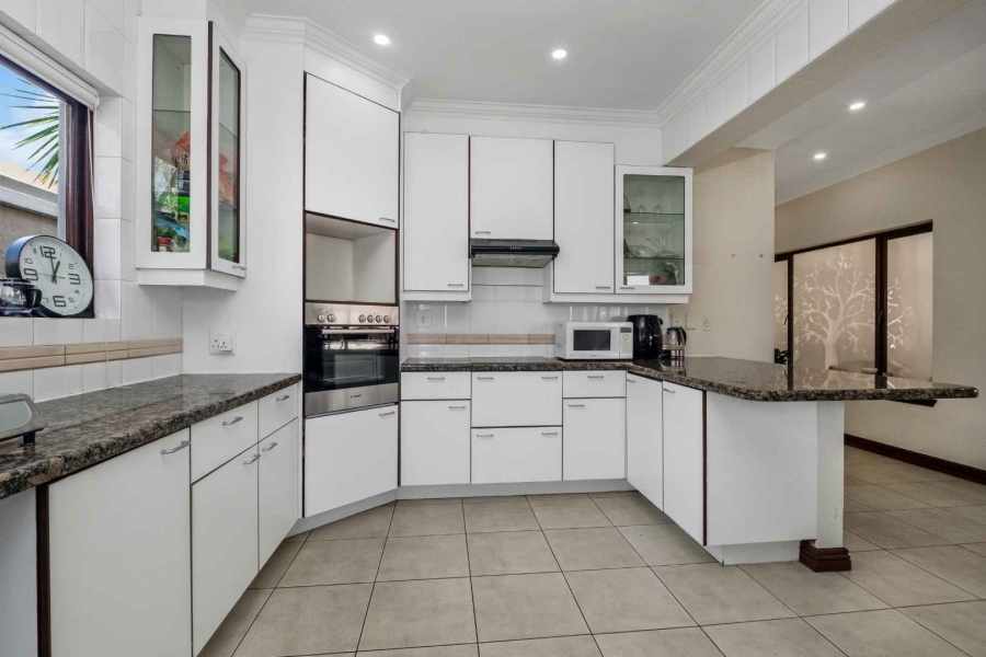 3 Bedroom Property for Sale in Lonehill Gauteng