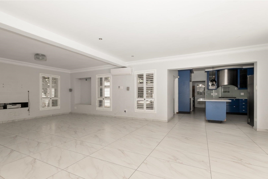 5 Bedroom Property for Sale in Dainfern Golf Estate Gauteng