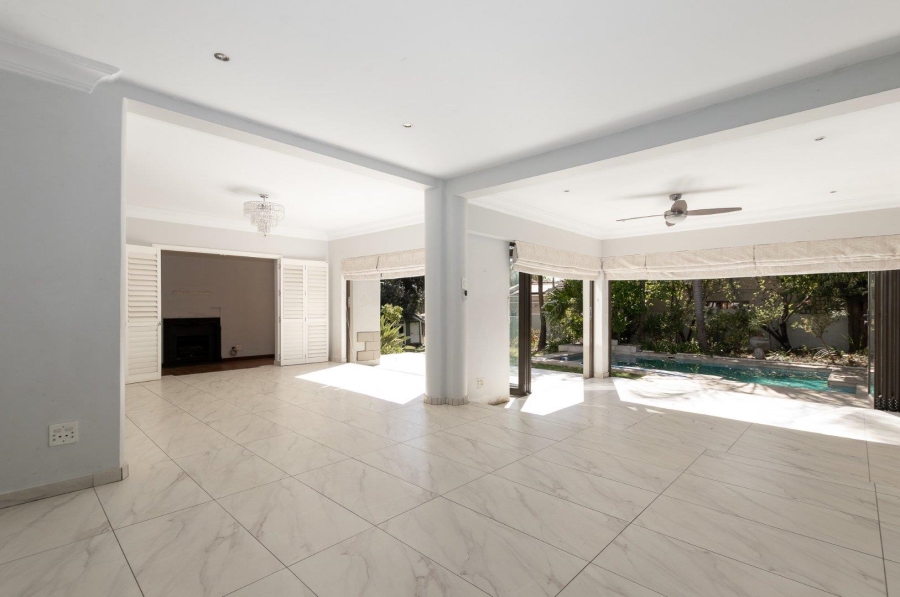 5 Bedroom Property for Sale in Dainfern Golf Estate Gauteng