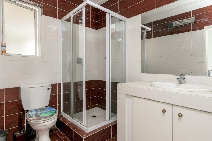 5 Bedroom Property for Sale in Dainfern Golf Estate Gauteng