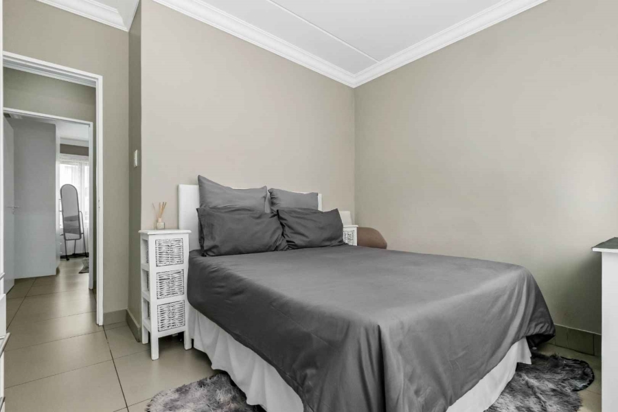 2 Bedroom Property for Sale in Broadacres Gauteng