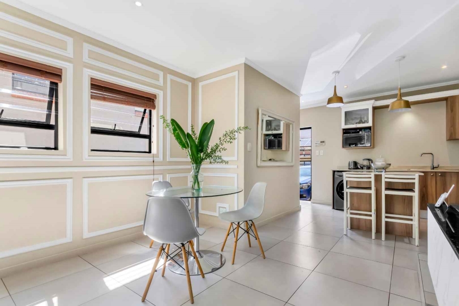 2 Bedroom Property for Sale in Bryanston Gauteng