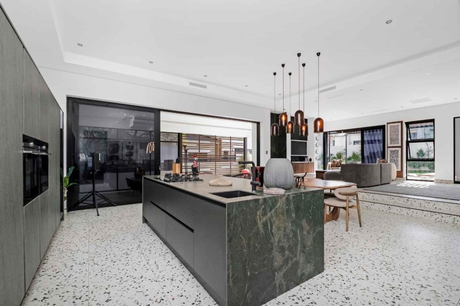 4 Bedroom Property for Sale in Helderfontein Estate Gauteng