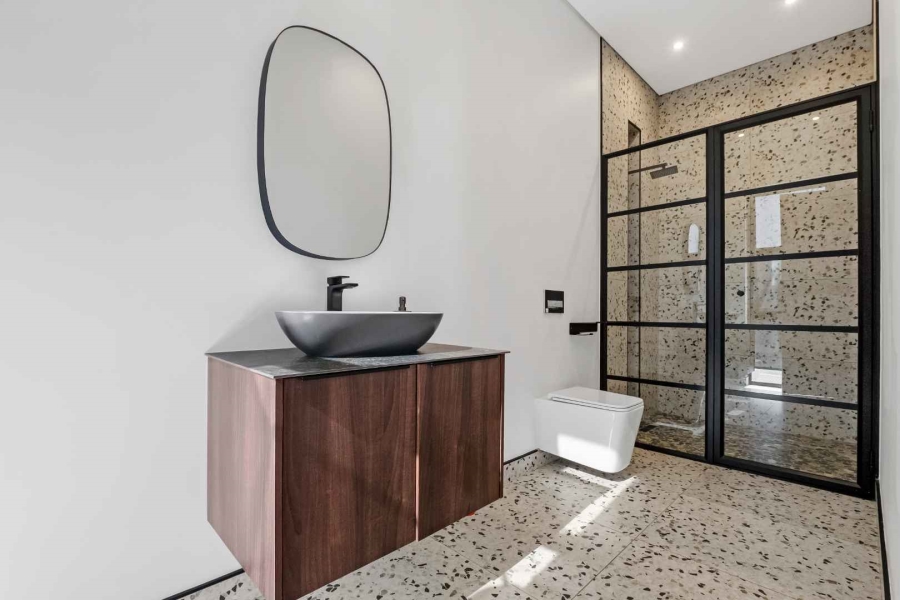 4 Bedroom Property for Sale in Helderfontein Estate Gauteng