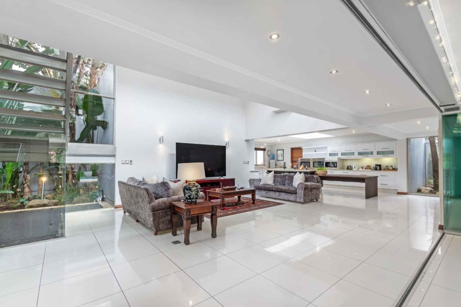 4 Bedroom Property for Sale in Fourways Gardens Gauteng