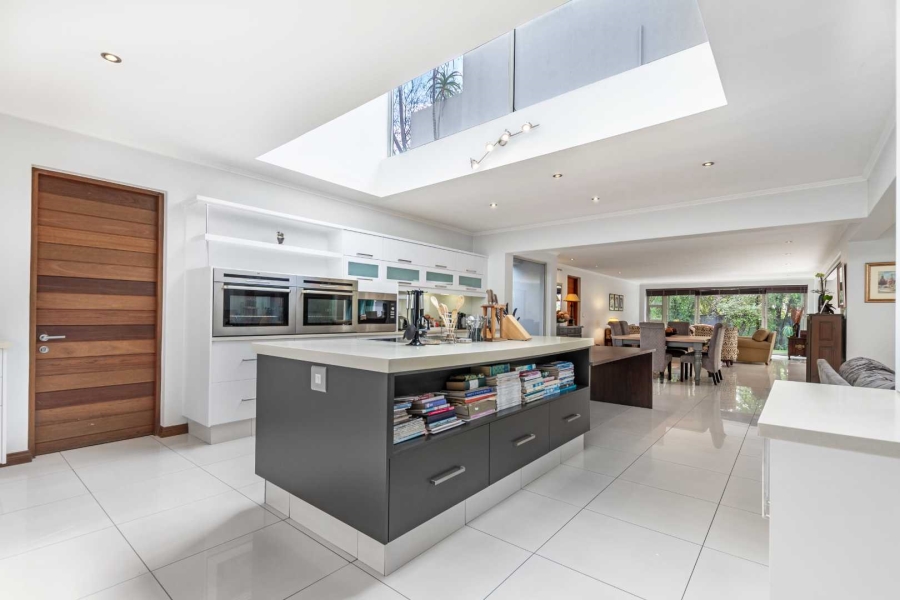 4 Bedroom Property for Sale in Fourways Gardens Gauteng